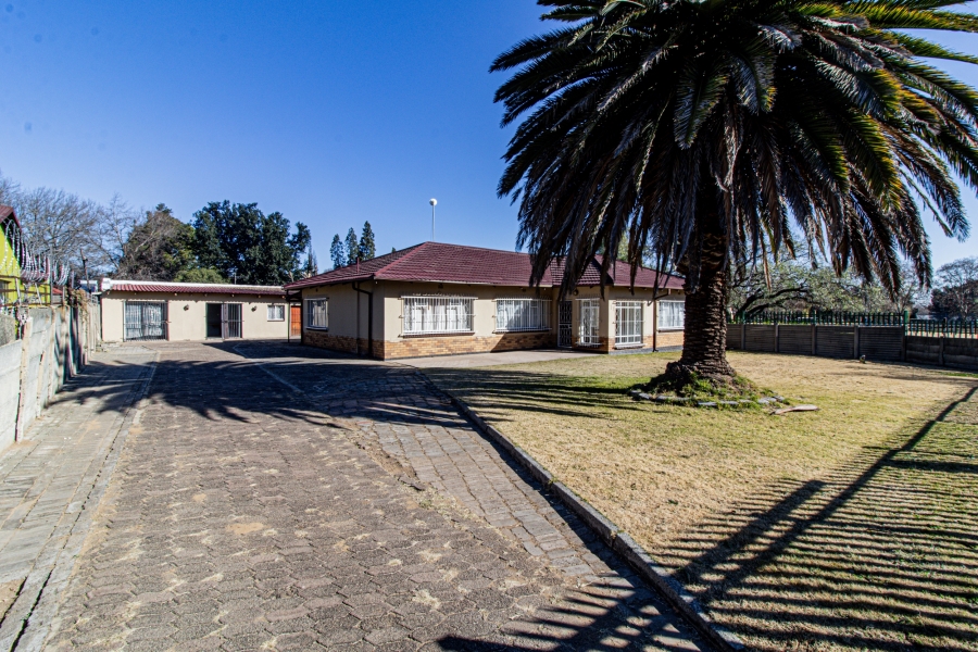 7 Bedroom Property for Sale in Sasolburg Ext 3 Free State